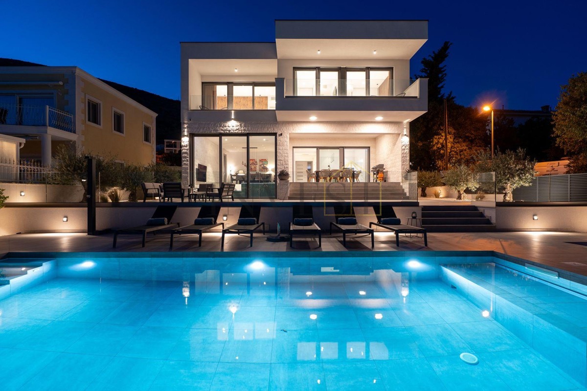 Haus Zu verkaufen - Splitsko-dalmatinska Trogir - foto 2/18