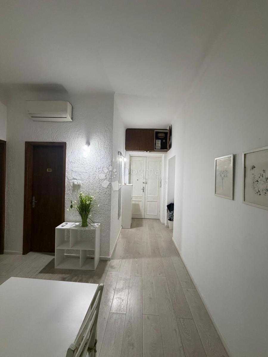 Mieszkanie Do wynajęcia - Primorsko-goranska Rijeka - foto 4/7
