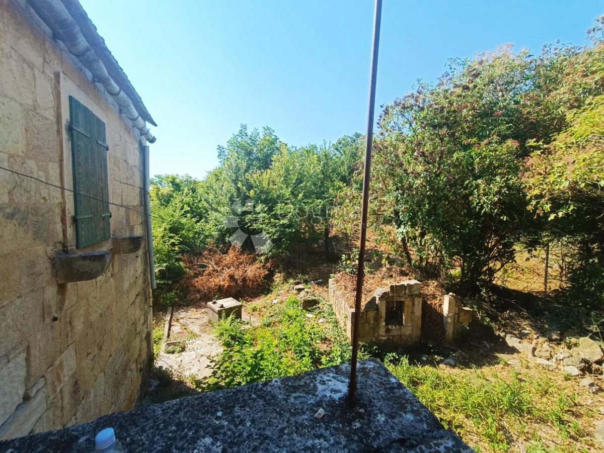Dom Na predaj - SPLITSKO-DALMATINSKA SINJ