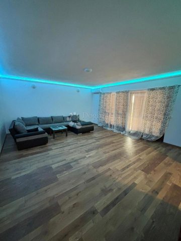 Dom do wynajęcia 150 m² – Poreč