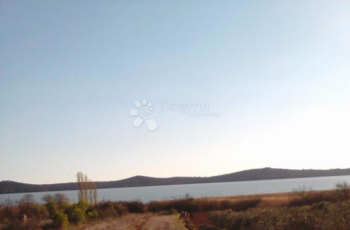 Terreno in vendita 3330 m² – Stankovci