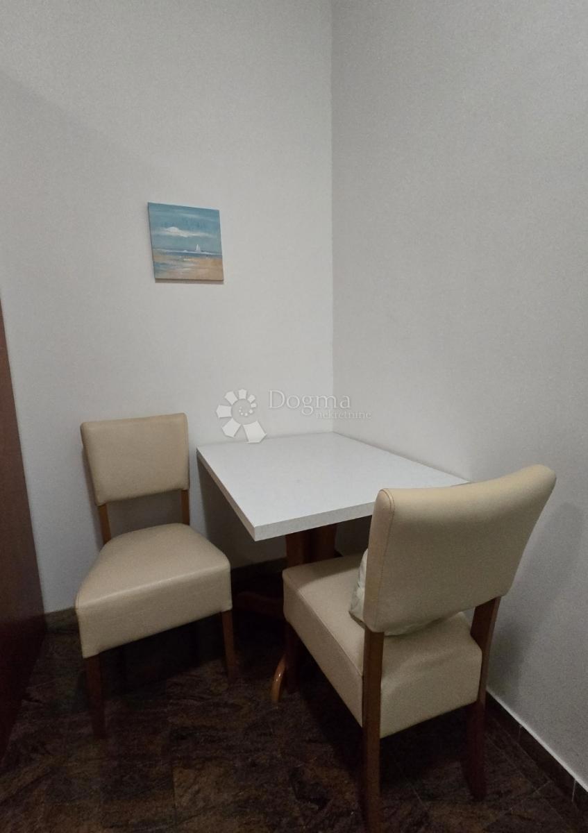 Mieszkanie Do wynajęcia - Primorsko-goranska Rijeka - foto 4/6