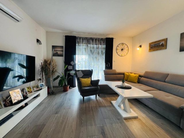 Mieszkanie na sprzedaż 89 m² – Bakar