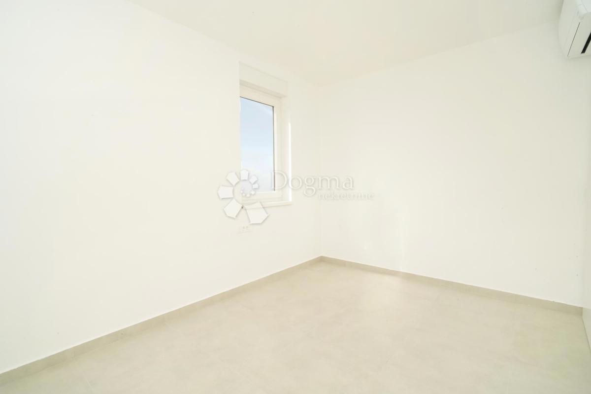 Apartma Na predaj - ISTARSKA POREČ
