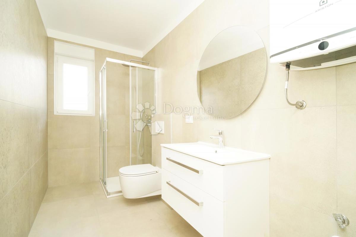 Flat For sale - Istarska Poreč - foto 4/15