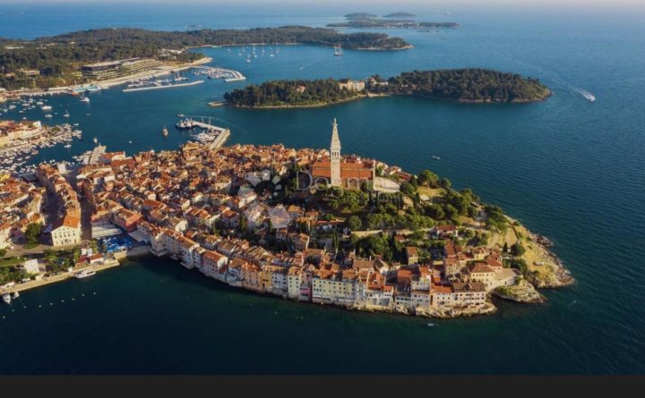 Lokal użytkowy na sprzedaż 124 m² – Rovinj