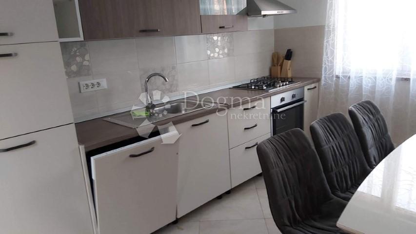 Apartma Za najem - Primorsko-goranska Viškovo - foto 1/11