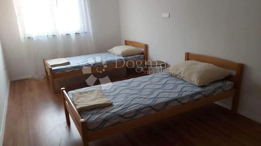 Apartma Za najem - PRIMORSKO-GORANSKA VIŠKOVO