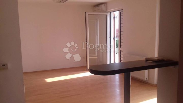 Appartamento In vendita - Primorsko-goranska Rijeka - foto 4/11