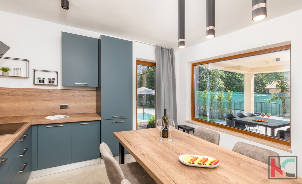 Haus Zu verkaufen - ISTARSKA KANFANAR