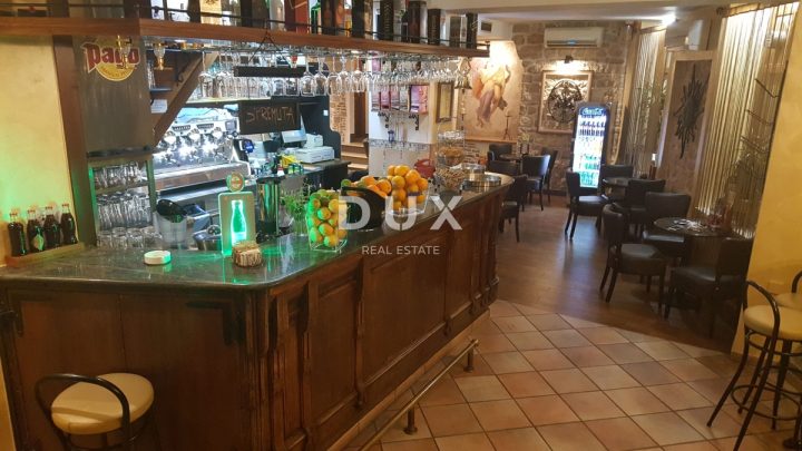 Lokal użytkowy na sprzedaż 152 m² – Rovinj