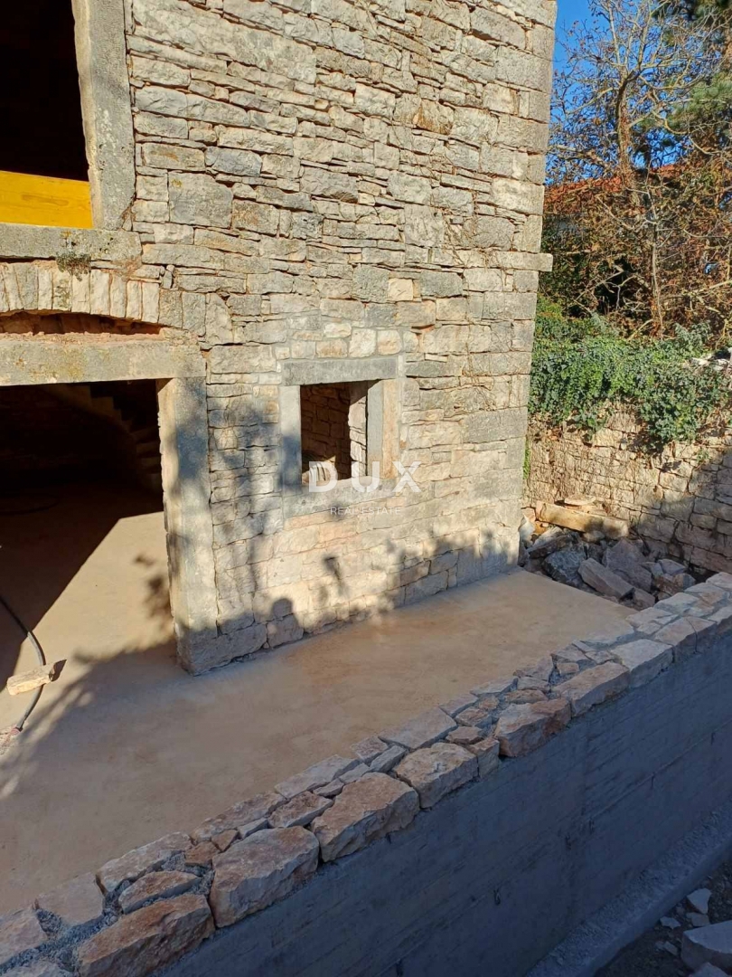 Dům Na prodej - Istarska Tinjan - foto 1/10