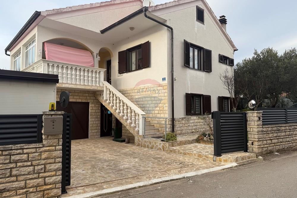 Haus Zu verkaufen - Zadarska Sveti Filip I Jakov - foto 1/37