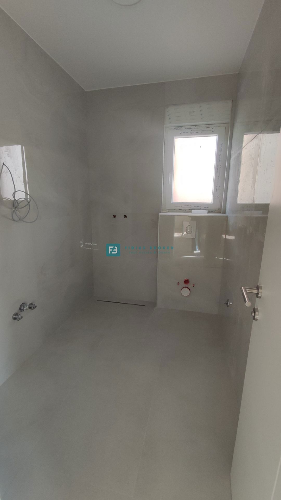 Flat For sale - ŠIBENSKO-KNINSKA VODICE