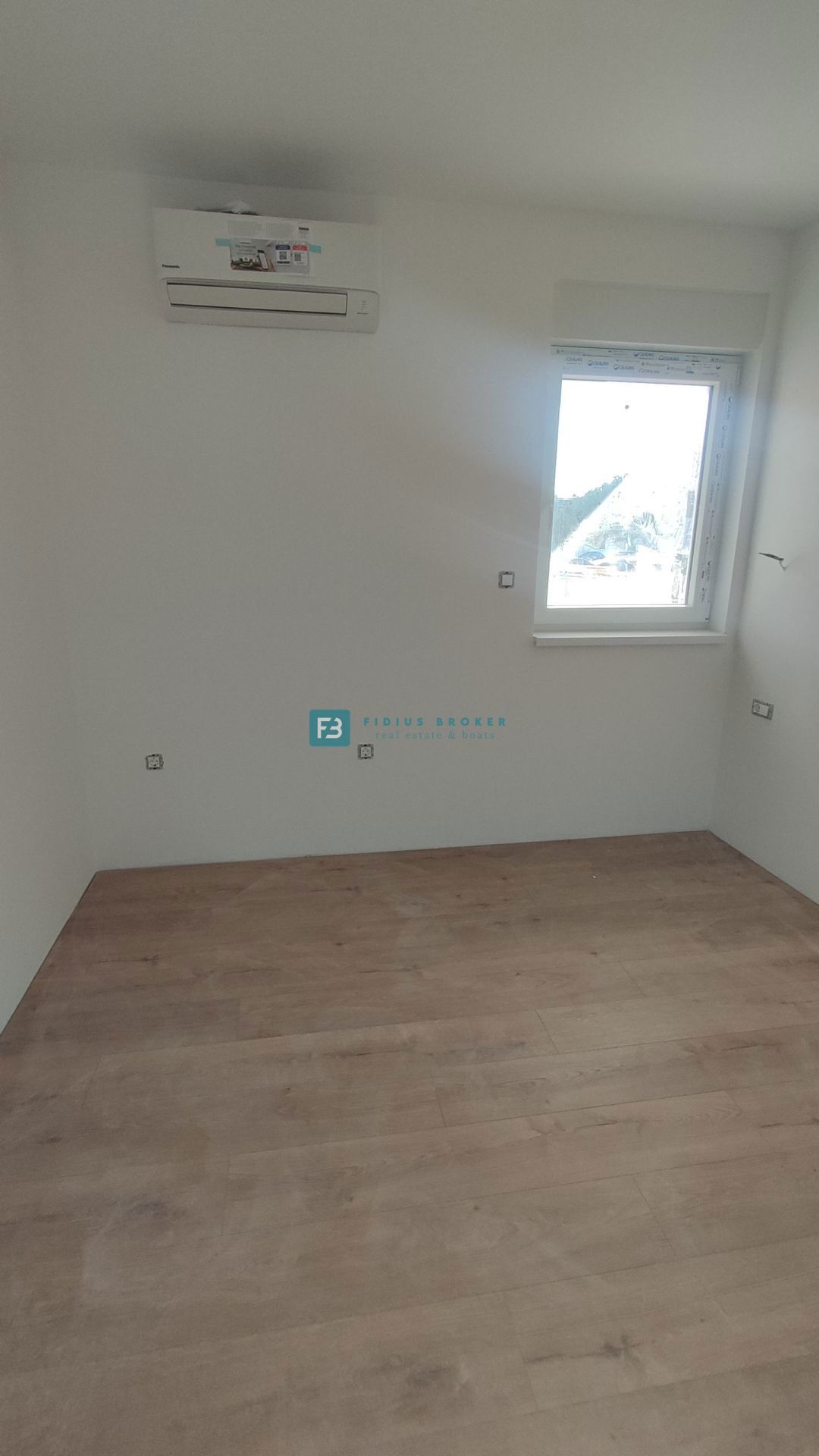 Flat For sale - ŠIBENSKO-KNINSKA VODICE