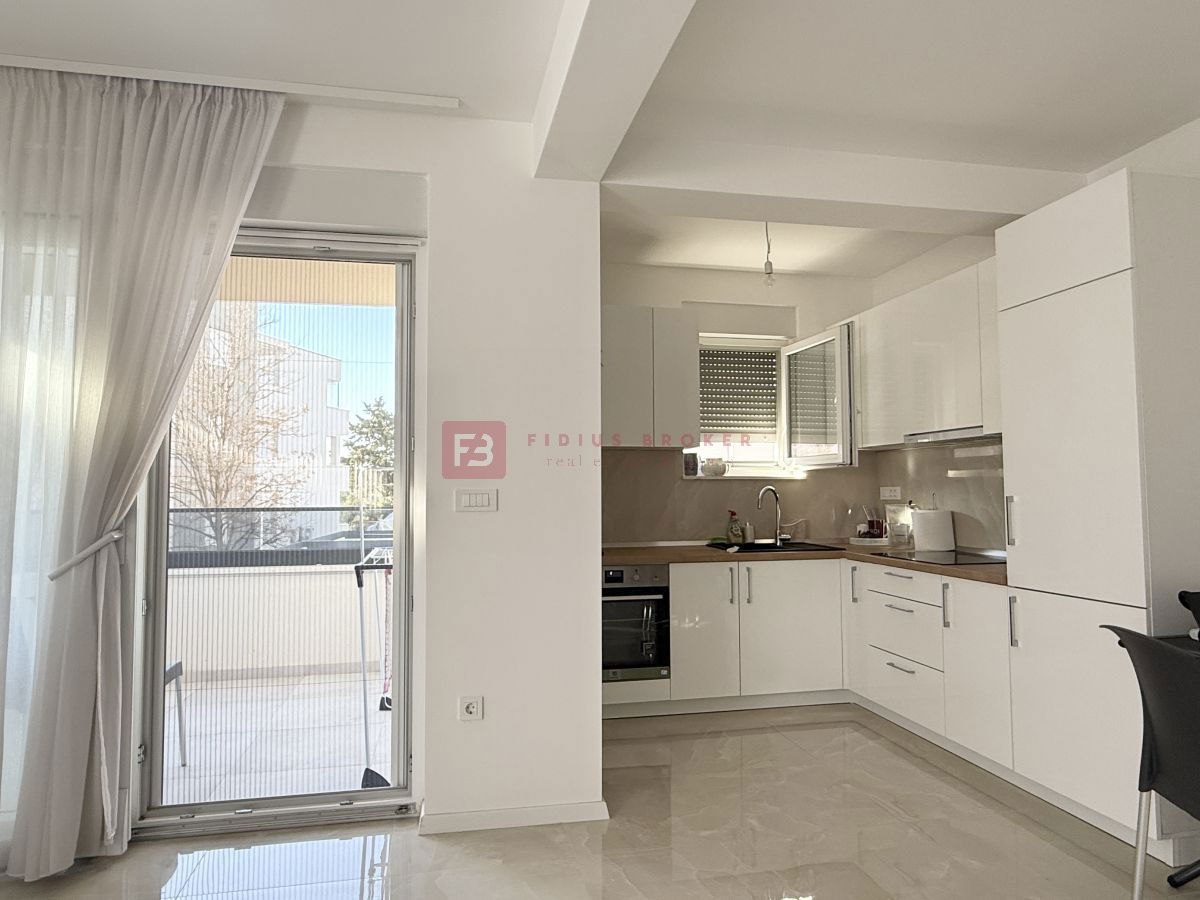 Flat For sale - šibensko-kninska Vodice - foto 1/17