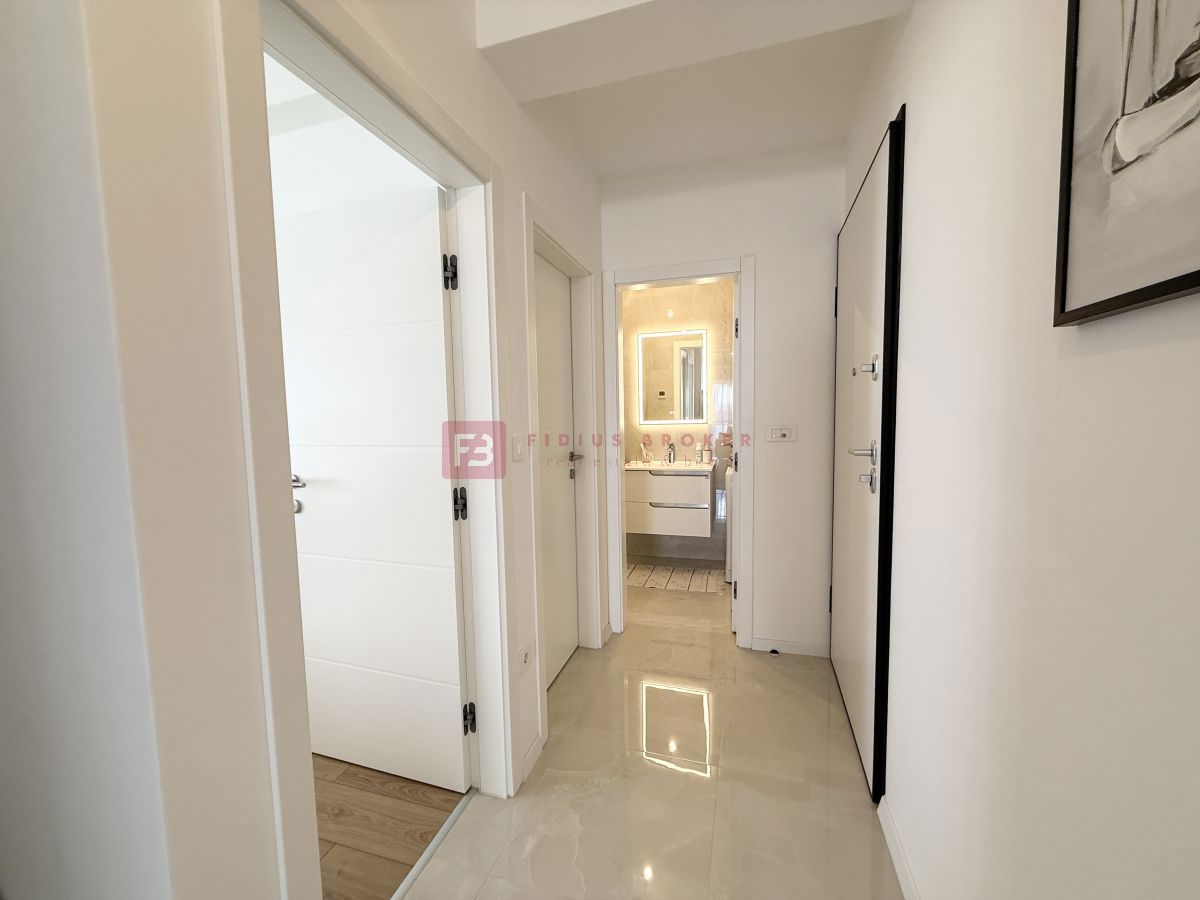 Flat For sale - ŠIBENSKO-KNINSKA VODICE