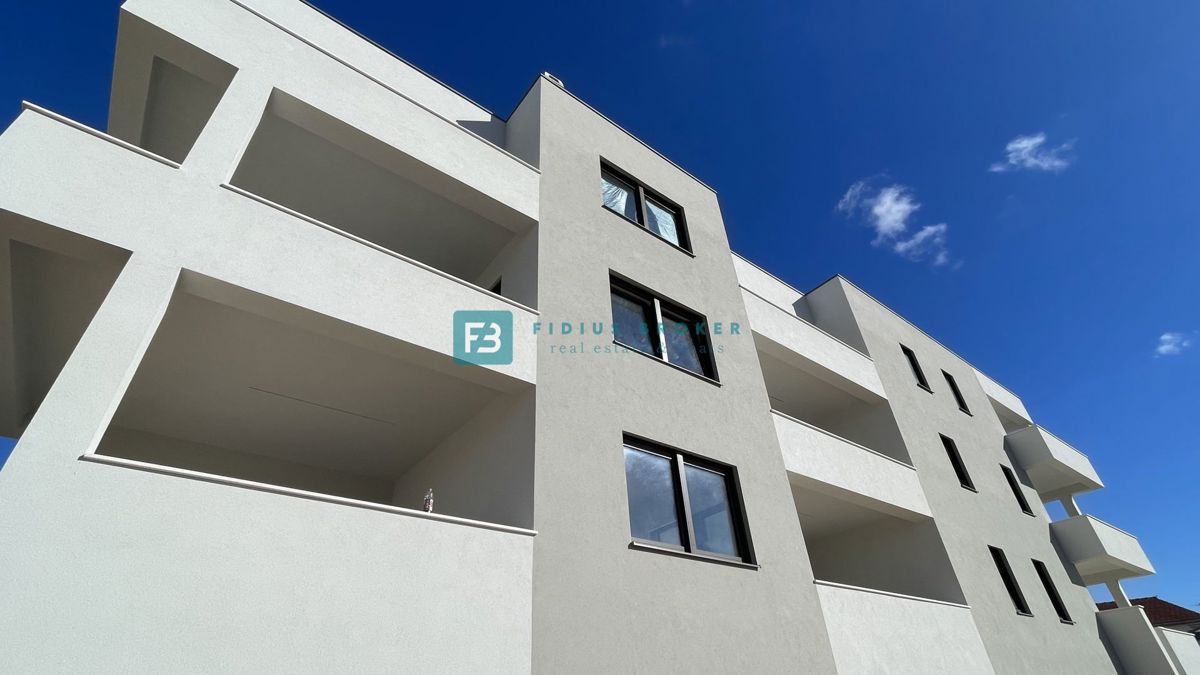Flat For sale - šibensko-kninska Vodice - foto 4/14