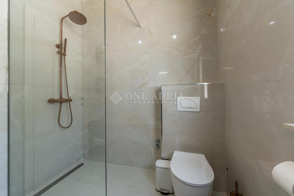 House For sale - PRIMORSKO-GORANSKA LOVRAN