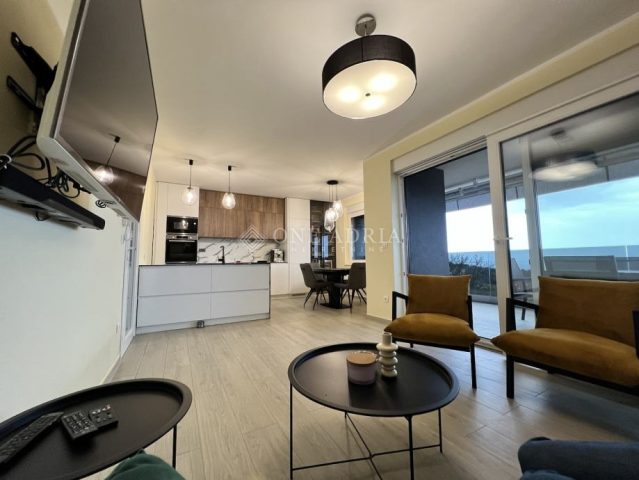 Apartmán k pronájmu 83 m² – Kostrena