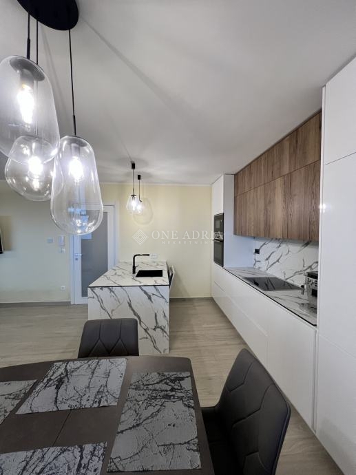 Apartment Zu vermieten - PRIMORSKO-GORANSKA KOSTRENA