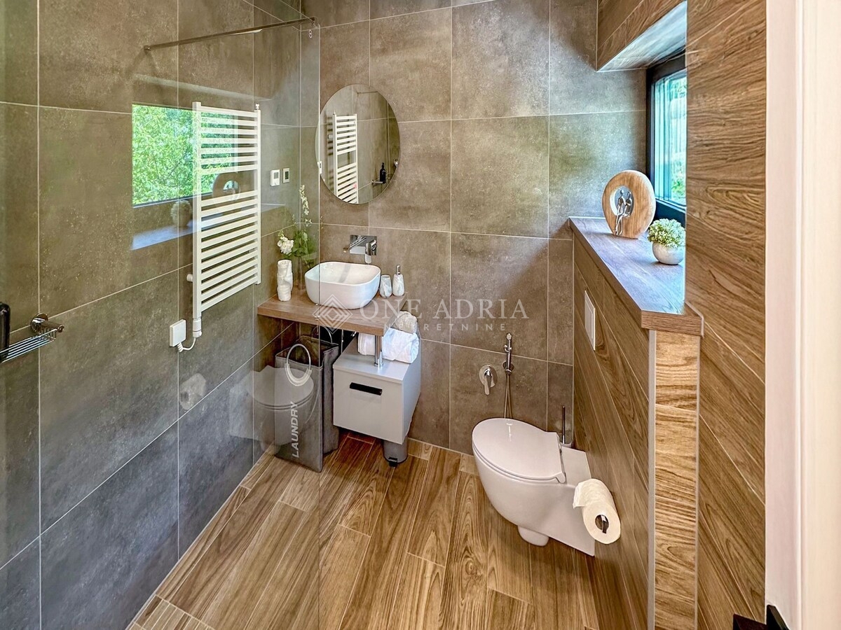 House For sale - PRIMORSKO-GORANSKA MOŠĆENIČKA DRAGA