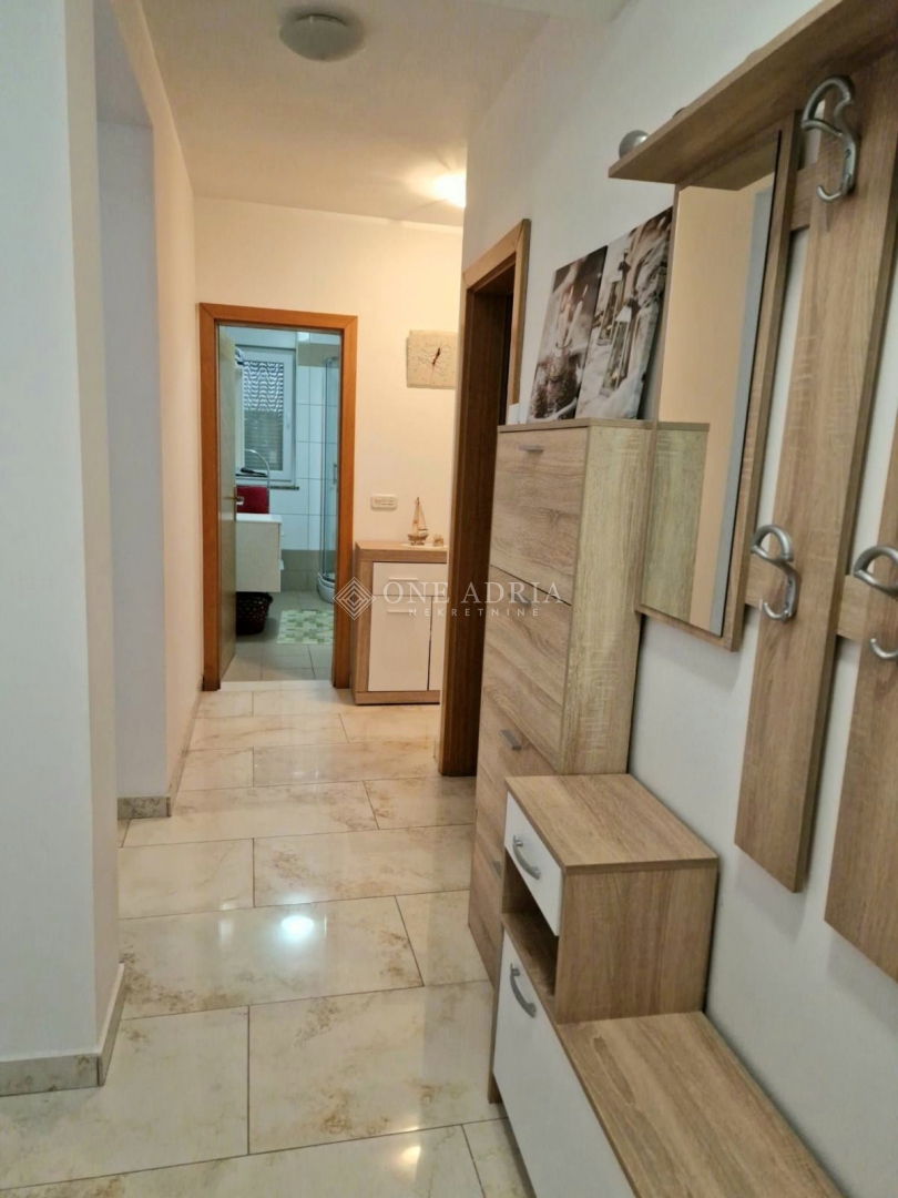 Stan Na prodaju - ZADARSKA BIOGRAD NA MORU