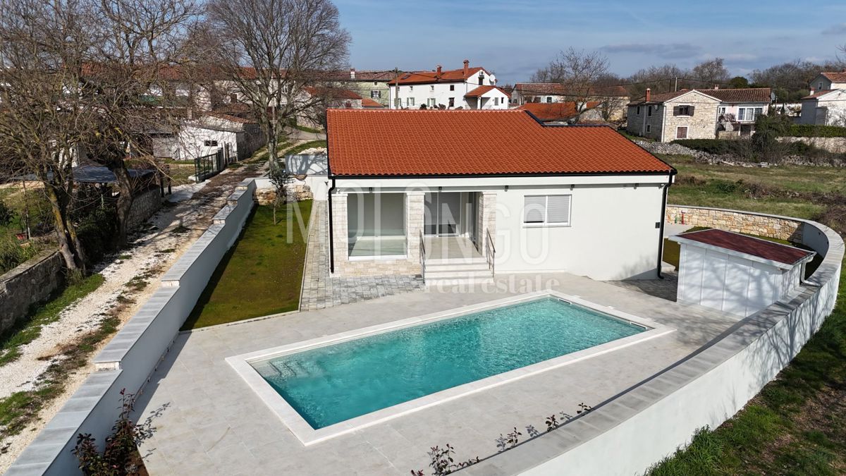 Dům Na prodej - Istarska Rovinj - foto 1/18