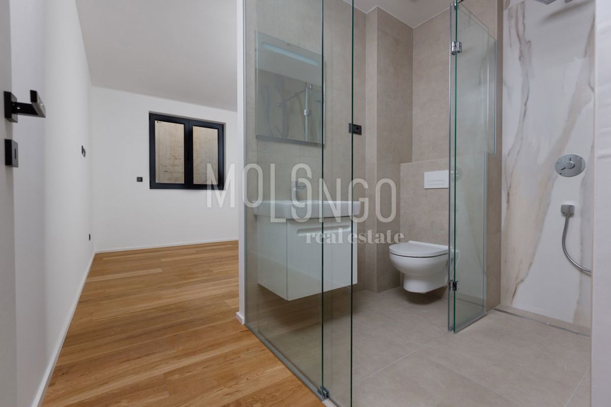 Flat For sale - PRIMORSKO-GORANSKA LOVRAN