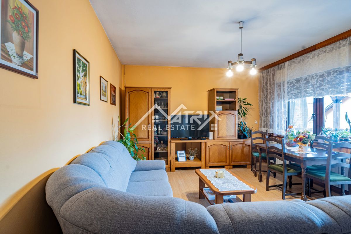 Haus Zu verkaufen - OSJEČKO-BARANJSKA VALPOVO