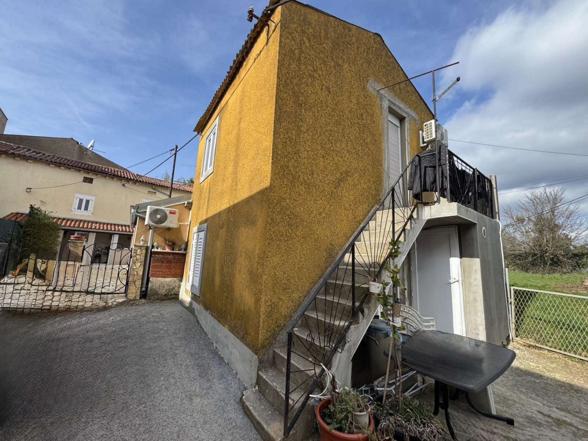 Casa In vendita - Istarska Marčana - foto 1/8