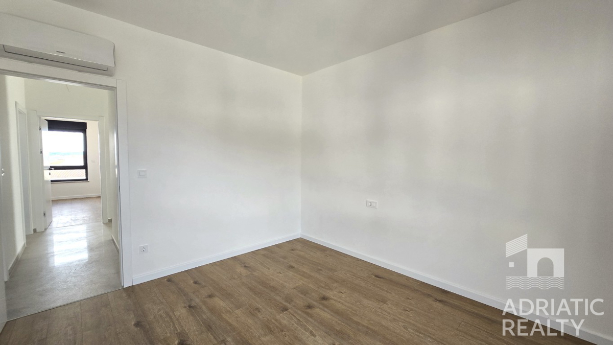 Flat For sale - ŠIBENSKO-KNINSKA TRIBUNJ