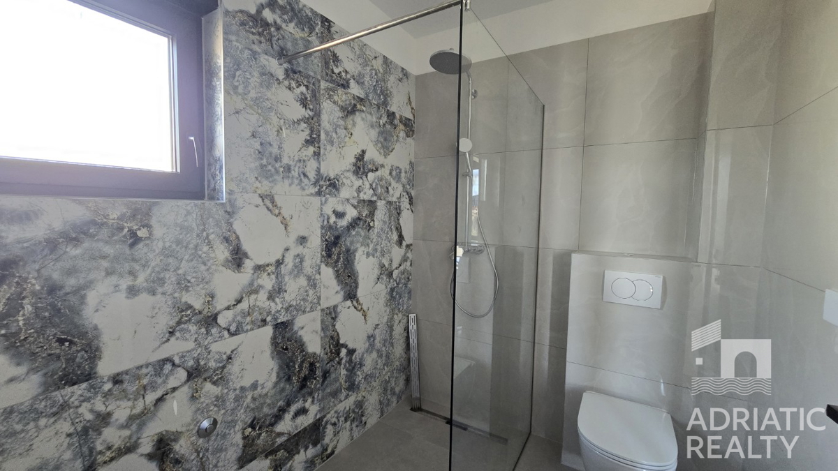 Flat For sale - ŠIBENSKO-KNINSKA TRIBUNJ