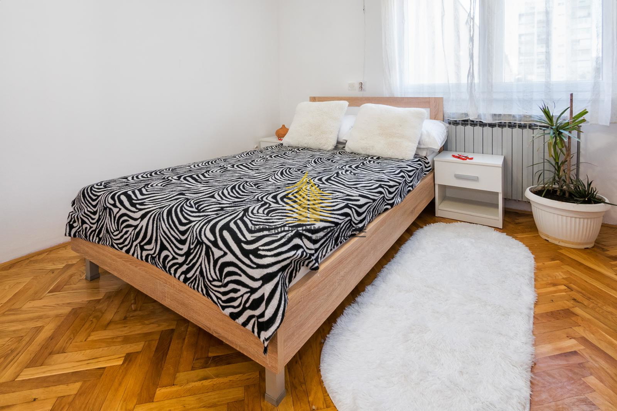 Apartma Za najem - SPLITSKO-DALMATINSKA SPLIT