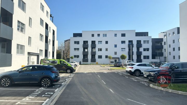 Poslovni prostor za najam 108 m² – Zaprešić