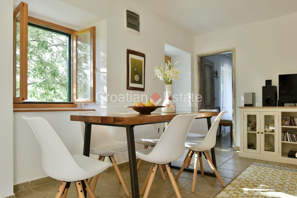 House For sale - SPLITSKO-DALMATINSKA BRAČ