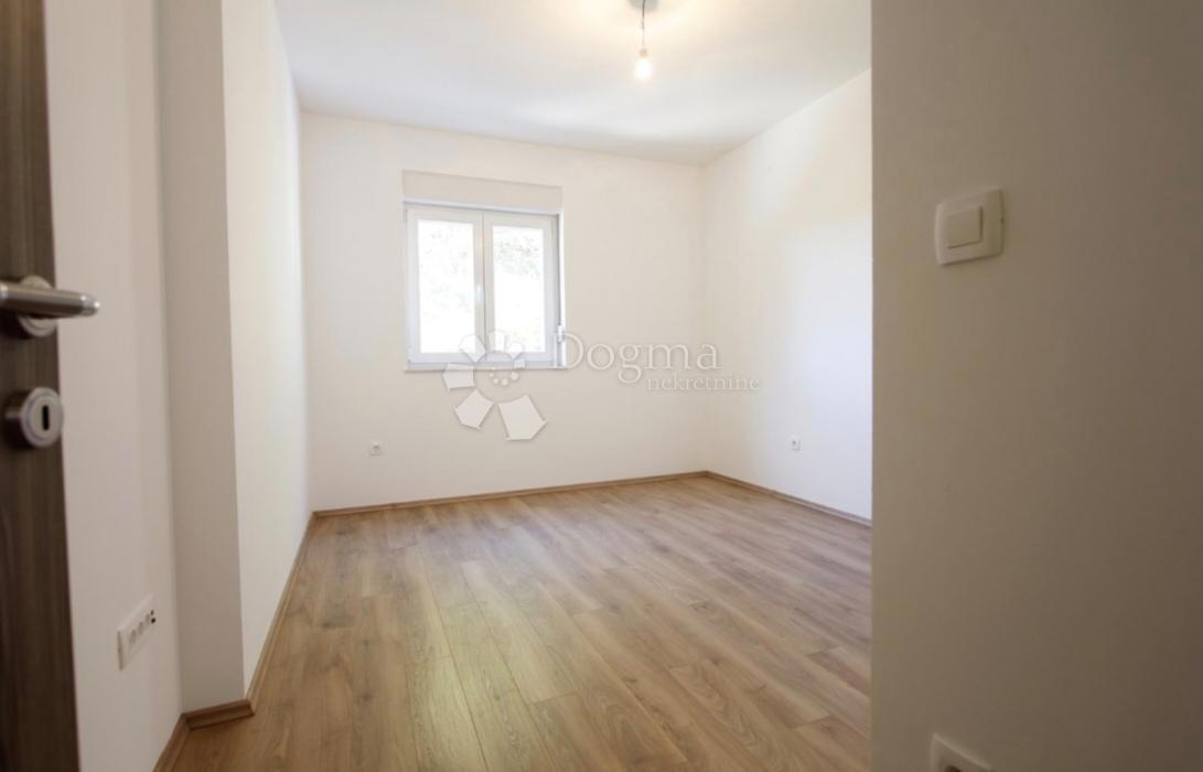 Flat For sale - ŠIBENSKO-KNINSKA VODICE