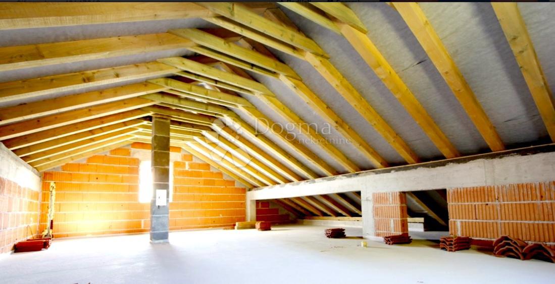 Flat For sale - ŠIBENSKO-KNINSKA VODICE