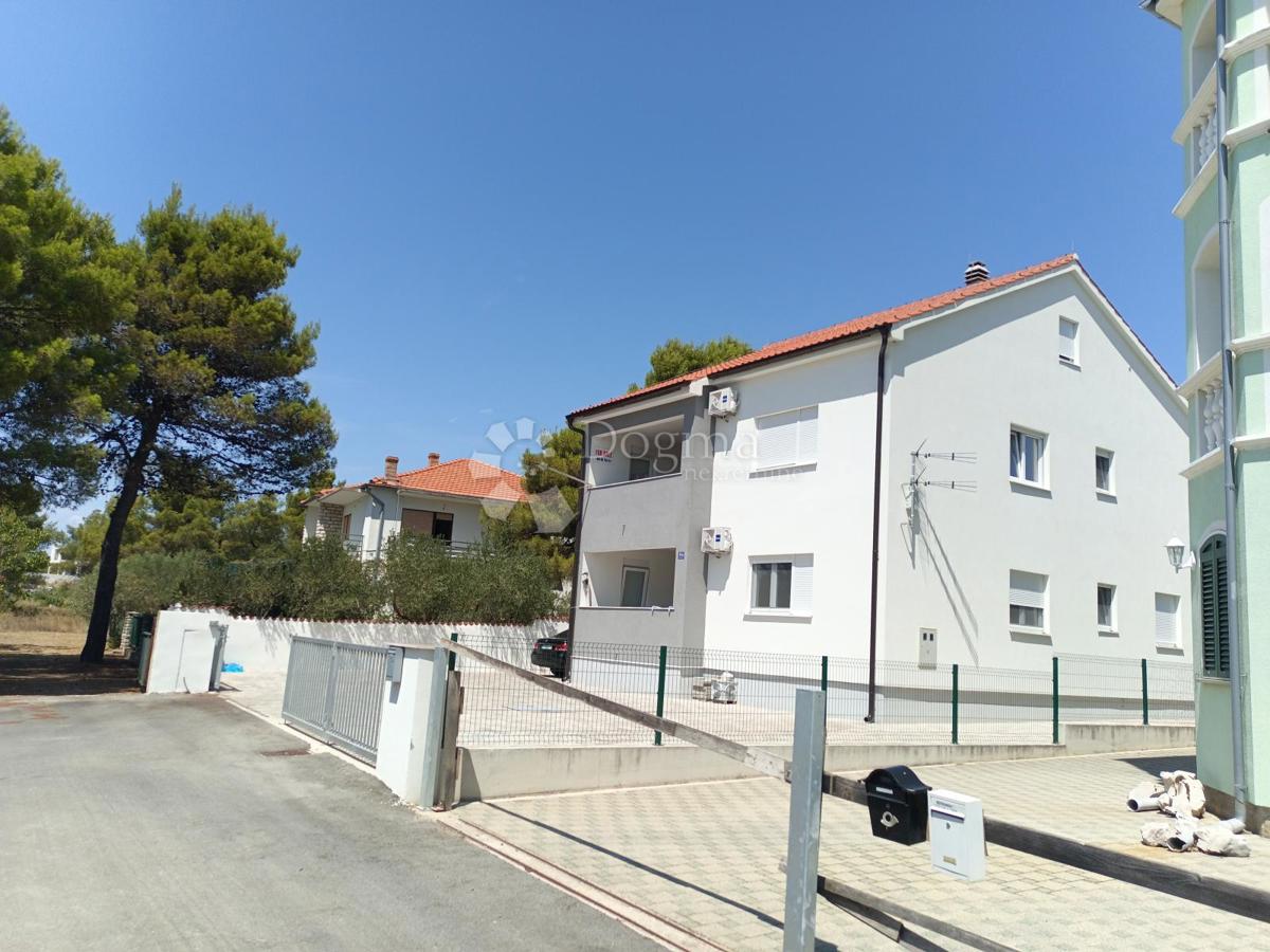Flat For sale - ŠIBENSKO-KNINSKA VODICE