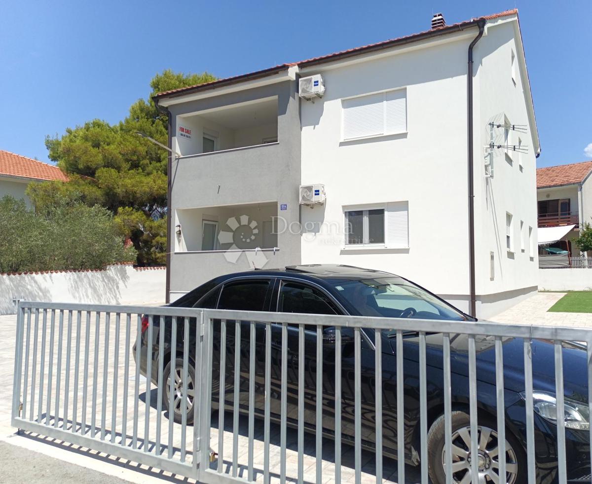 Flat For sale - ŠIBENSKO-KNINSKA VODICE