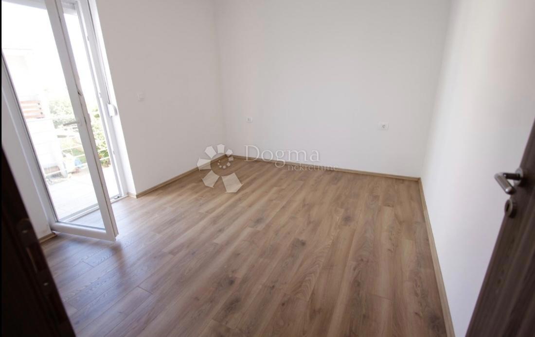Flat For sale - ŠIBENSKO-KNINSKA VODICE