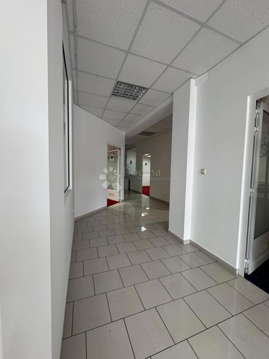Gewerbefläche Zu verkaufen - Primorsko-goranska Rijeka - foto 3/17