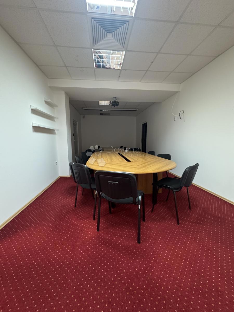 Gewerbefläche Zu verkaufen - Primorsko-goranska Rijeka - foto 4/17