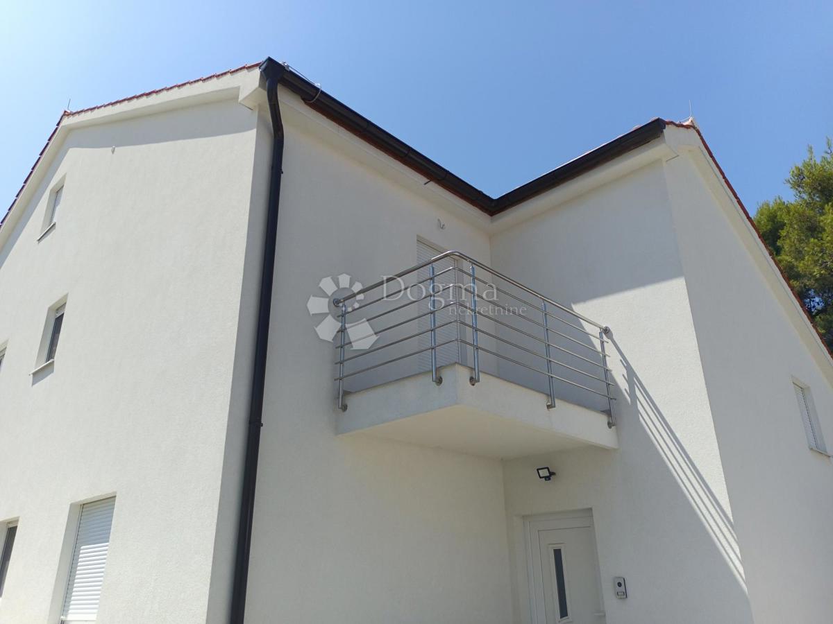 Flat For sale - ŠIBENSKO-KNINSKA VODICE