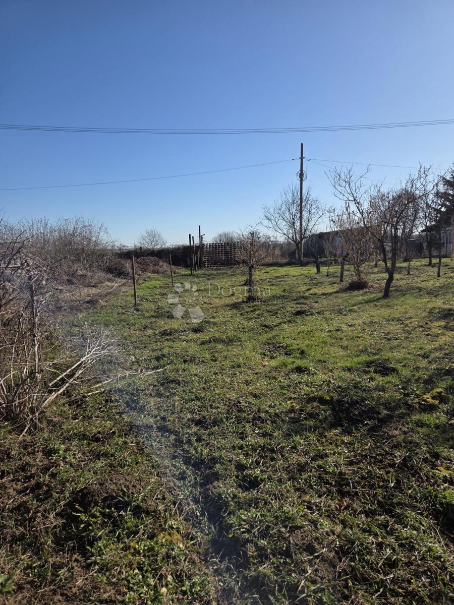 Dom Na predaj - OSJEČKO-BARANJSKA ERDUT
