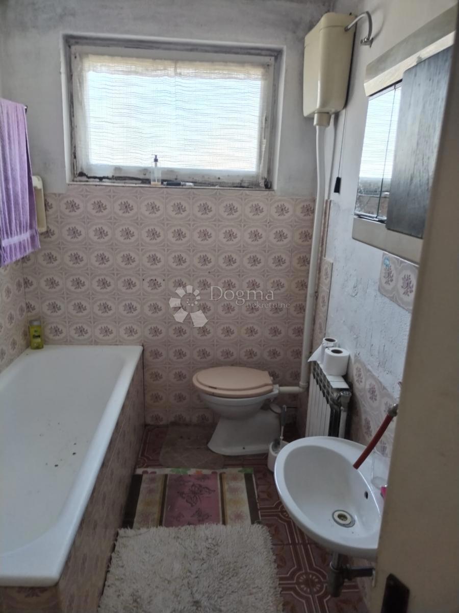 Kuća Na prodaju - KARLOVAČKA KARLOVAC