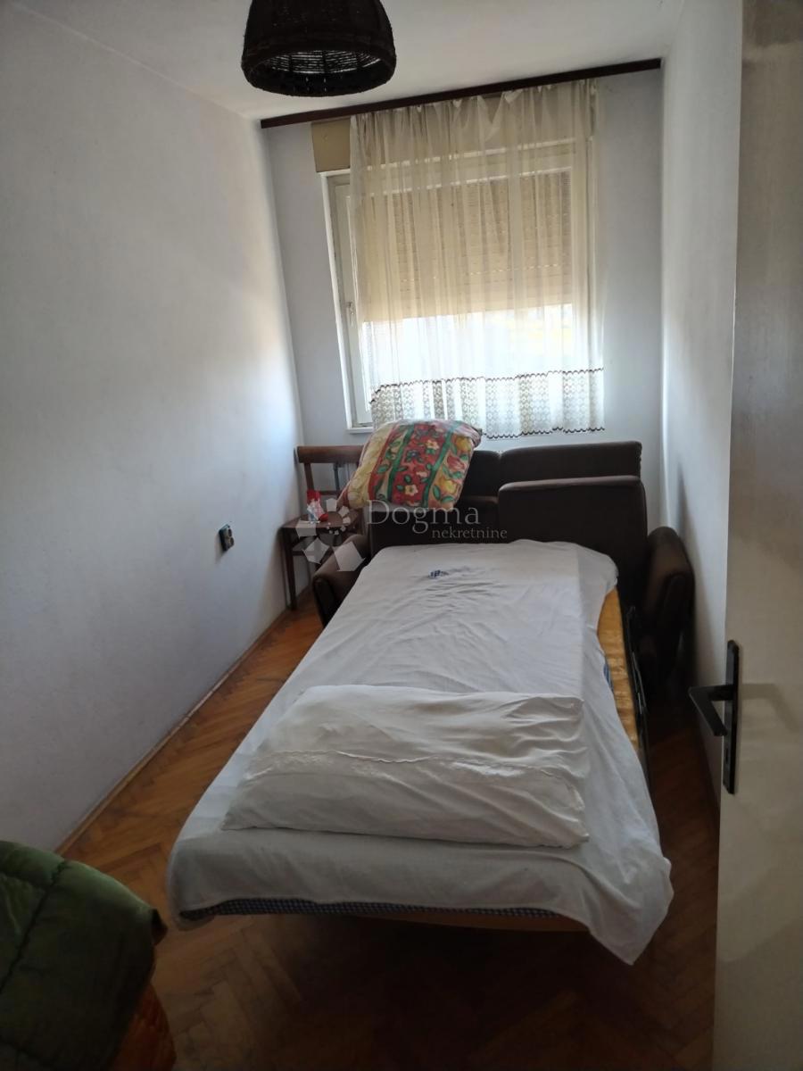 Kuća Na prodaju - KARLOVAČKA KARLOVAC
