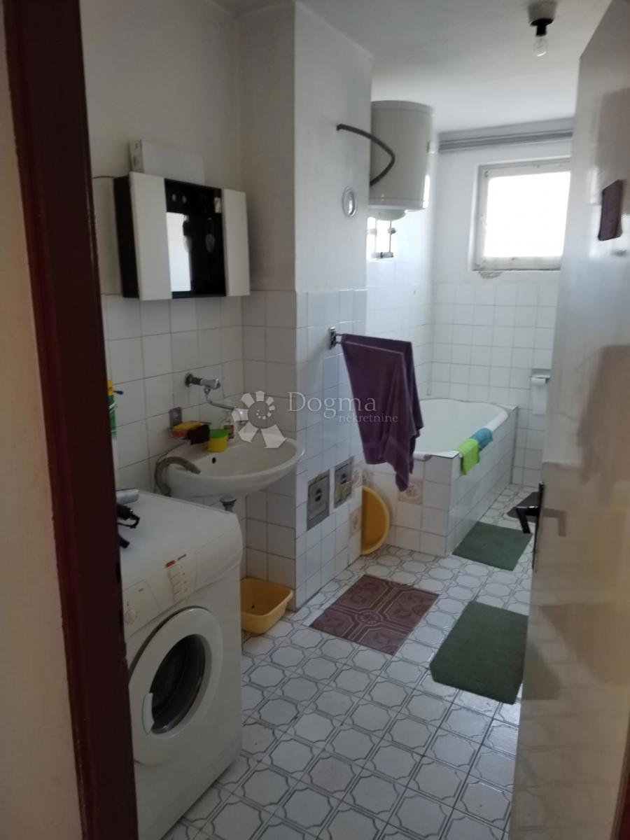 Kuća Na prodaju - KARLOVAČKA KARLOVAC