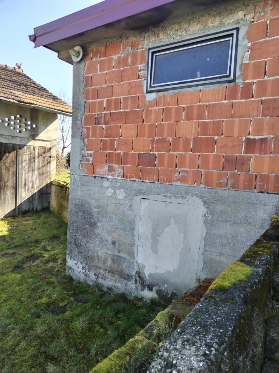 Kuća Na prodaju - KARLOVAČKA KARLOVAC