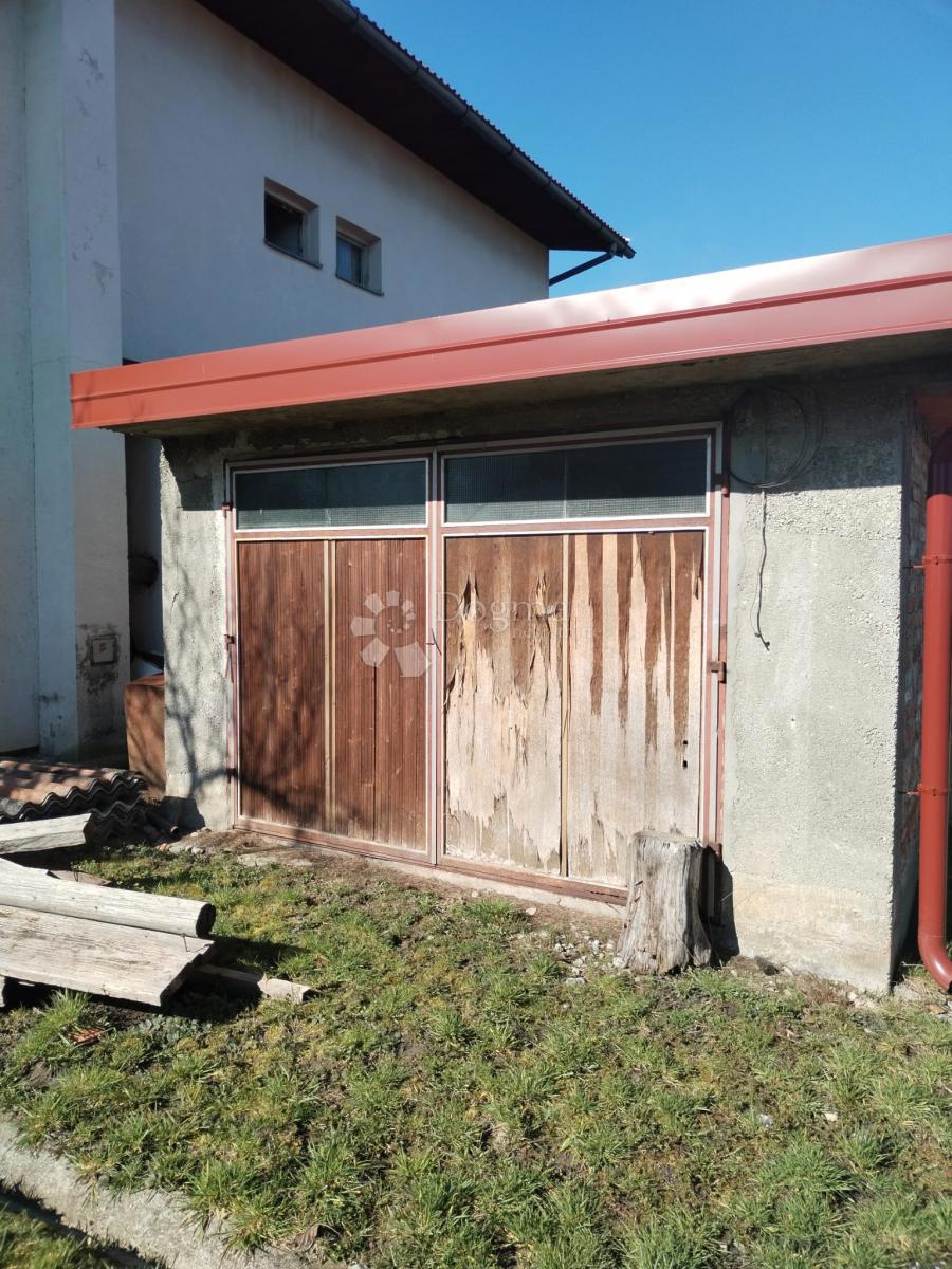 Kuća Na prodaju - KARLOVAČKA KARLOVAC